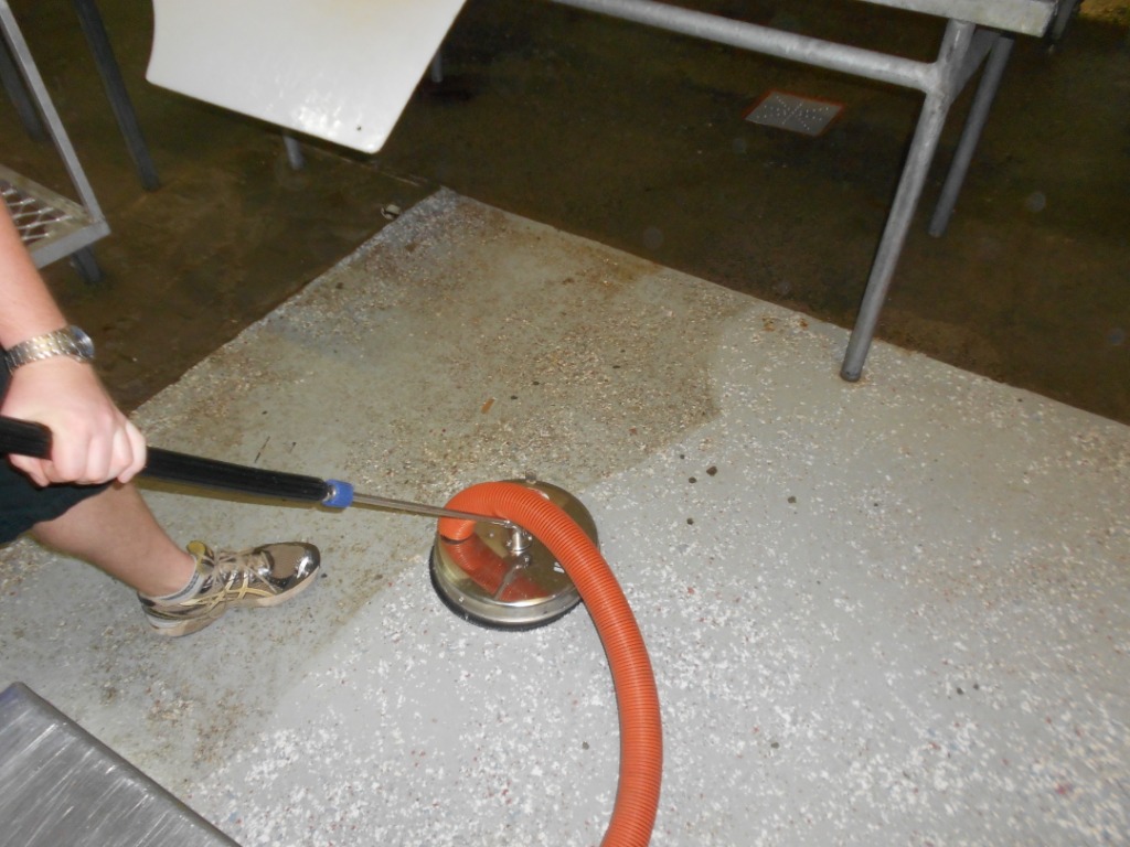 commercial steam cleaning cairns