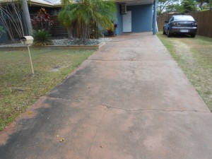 concrete driveway cleaning cairns
